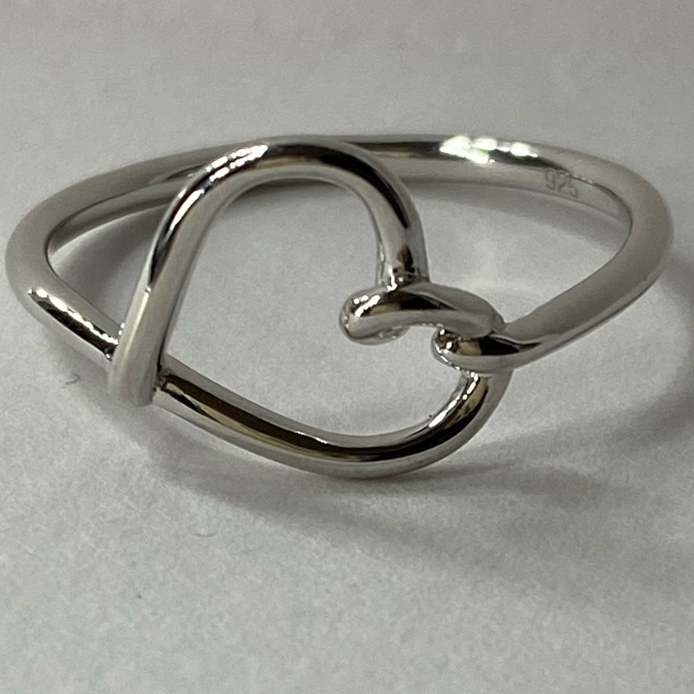 Tiffany Style Sterling Silver Heart Ring  Sz 10 ( middle finger)